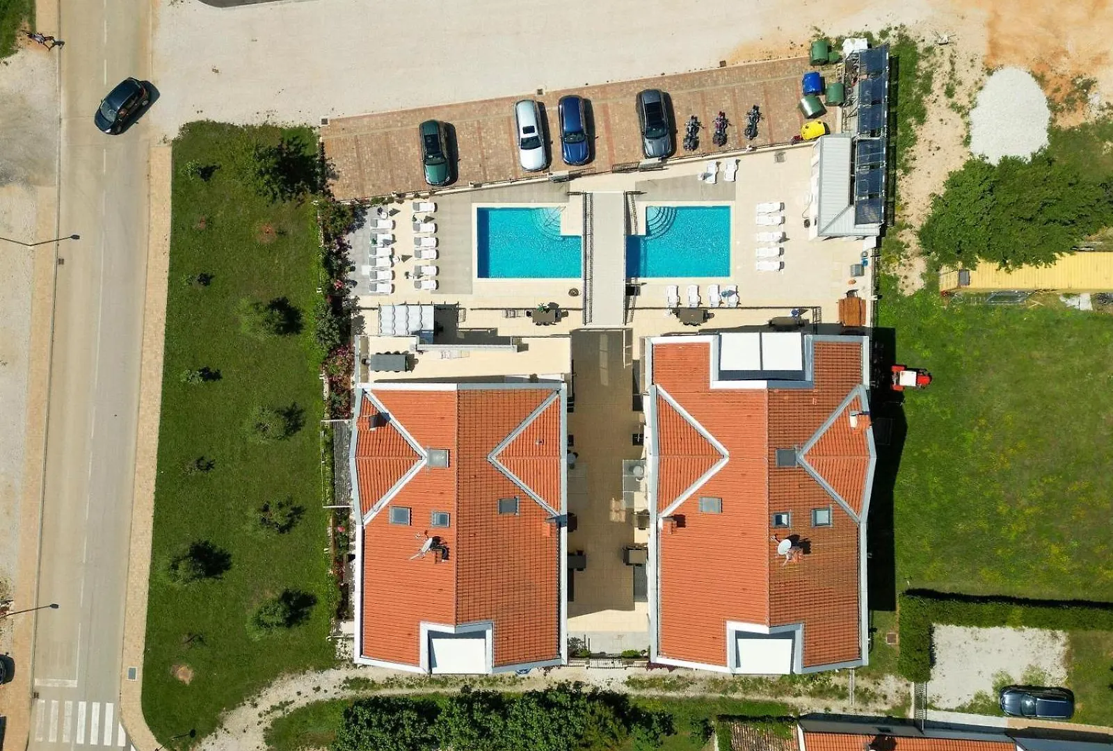 Studio Apartments Funtana With Pool